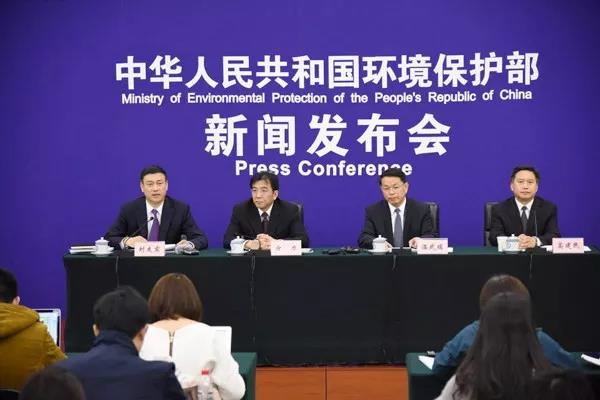 元旦即實(shí)施，這35個(gè)環(huán)保相關(guān)法律法規(guī)標(biāo)準(zhǔn)將影響我們的生產(chǎn)、生活..（水法等）